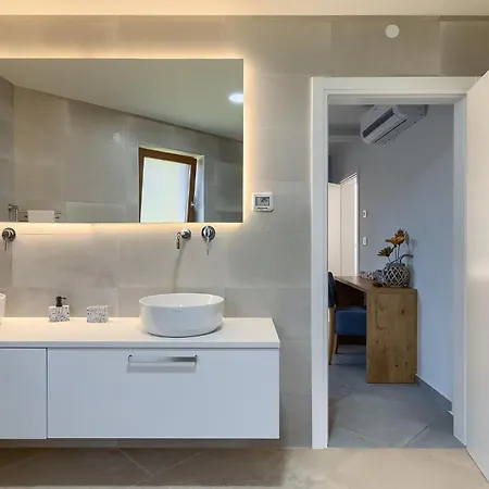 Vakantiehuis San Lorenzo Nova Vas (Brtonigla)